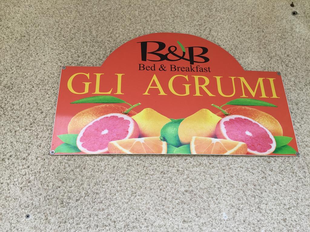 Gli Agrumi Giustenice エクステリア 写真